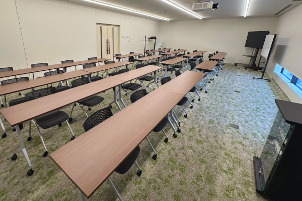 プレゼンテーションルーム